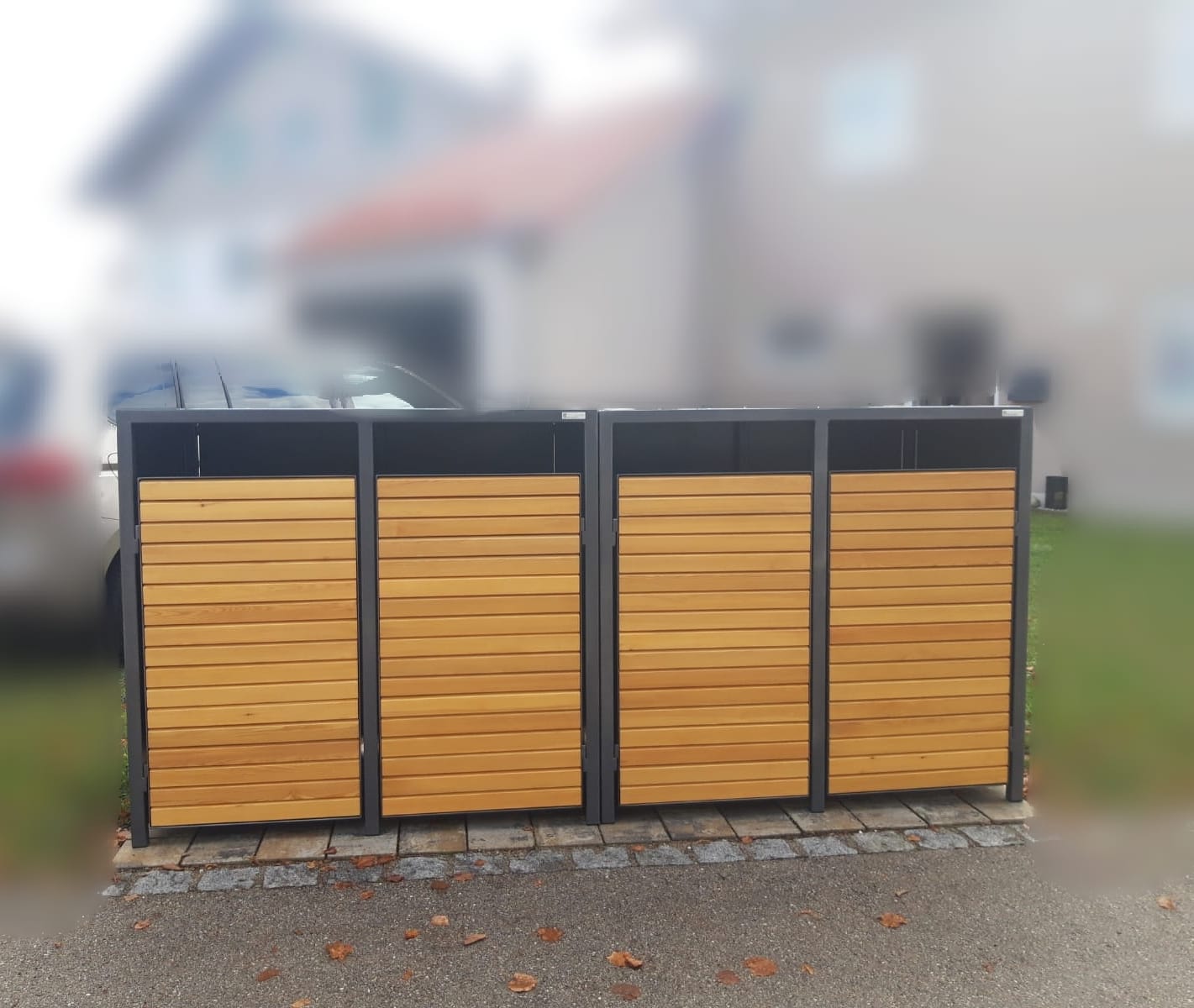 PREMIUM Holz 4er Mülltonnenbox mit Pflanzdach DB 703 Lärche