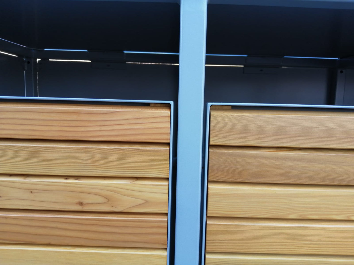 LAGER - PREMIUM Holz 3er Mülltonnenbox mit Holztüren