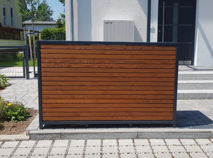 Rückwand mit Rhombusleisten für PREMIUM Mülltonnenboxen (1–4-fach wählbar) Thermkiefer 240 l)